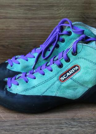 Кроссовки scarpa для скалозирования