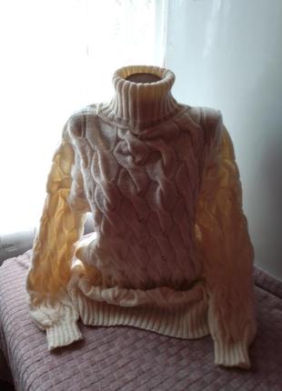 Женский свитер . белый свитер.2 фото