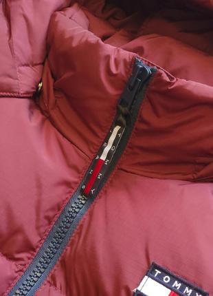 Пуховик tommy jeans alaska puffer jacket  burgundy3 фото