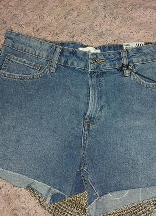 Новые шорты mango, 40 р.