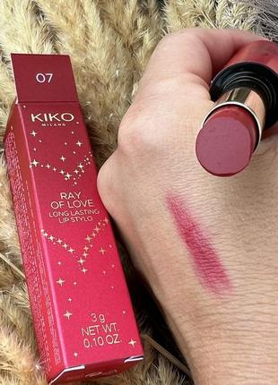 Стойкая помада kiko milano ray of love long lasting lip stylo 07