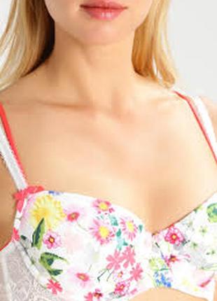 Гладкий бюстгальтер лиф в цветы с кружевной спиной от hunkemöller /70-75 чашка а-в3 фото