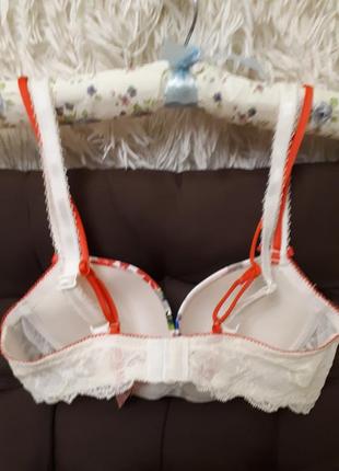 Гладкий бюстгальтер лиф в цветы с кружевной спиной от hunkemöller /70-75 чашка а-в5 фото