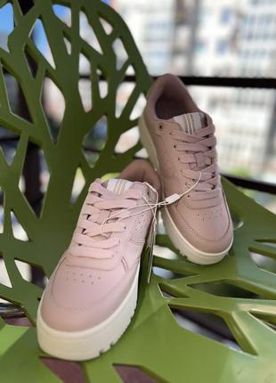 Zara кеди нові