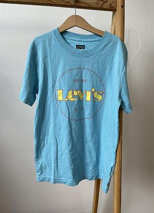 Футболка левіс levi’s голуба футболка 164 см для хлопця для хлопчика