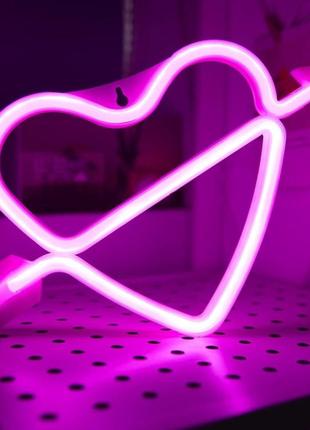 Настінний неоновий світильник нічник серце купідона рожеве3 фото