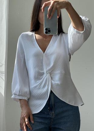 Шикарная блуза closet