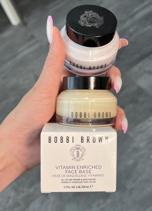 Вітамінна основа під макіяж bobbi brown vitamin enriched face base / hydrating face cream