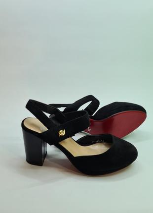 Распродажа! стильные женские туфли с красной подошвой, босоножки на каблуке очень удобные и качественные. размеры: 36 37 38 39 40 411 фото