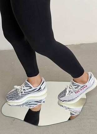 Кроссовки adidas yeezy 350  v2 zebra6 фото