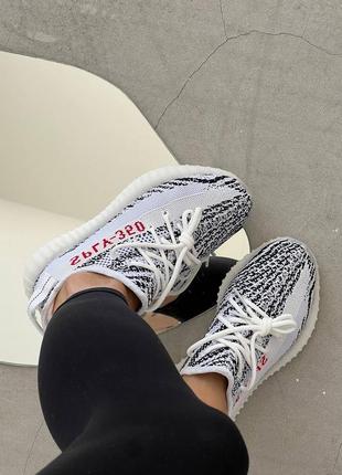 Кроссовки adidas yeezy 350  v2 zebra4 фото