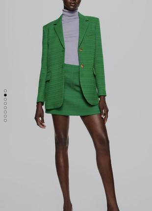 Яркий зеленый женский пиджак блейзер2 фото