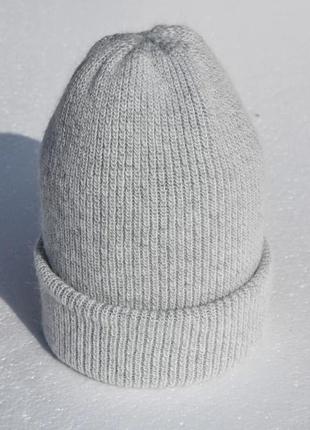 Мягкая теплая кашемировая зимняя шапка