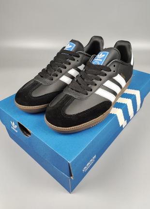 Кросівки жіночі підліткові adidas samba vegan black white