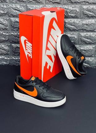Nike кроссовки с белой подошвой и оранжевыми вставками подростковые 36-404 фото