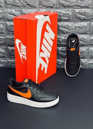 Nike кроссовки с белой подошвой и оранжевыми вставками подростковые 36-403 фото