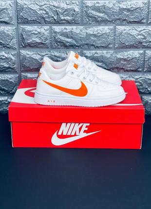 Nike подростковые кроссовки белые с оранжевыми вставками 36-408 фото