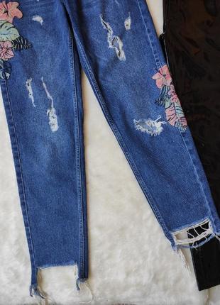 Сині щільні прямі джинси труби з квітковою вишивкою дірками бойфренд мом джинси zara3 фото