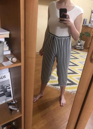 Штани капрі літні