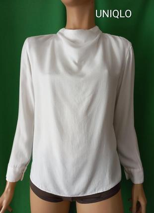 Блуза  из искусственного шёлка с застёжкой сзади uniqlo
