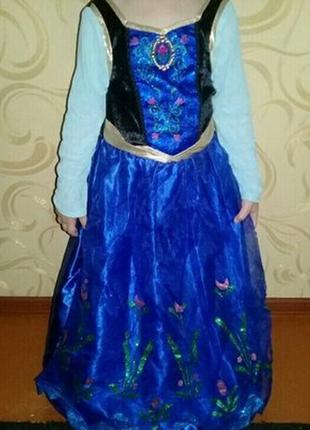 Карнавальное платье анна холодное сердце 7-8 лет.