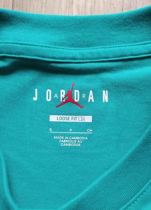 Футболка майка кроп топ jordan sport essentials
нова оригінал9 фото