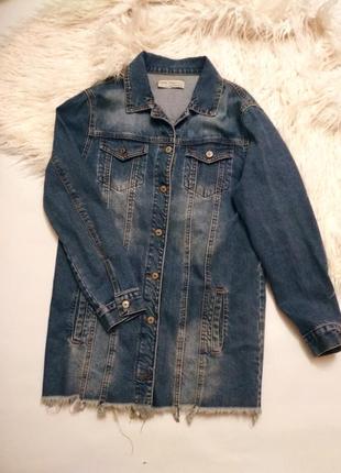 Удлиненный джинсовый пиджак