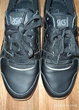 Кроссовки женские asics р.41,53 фото