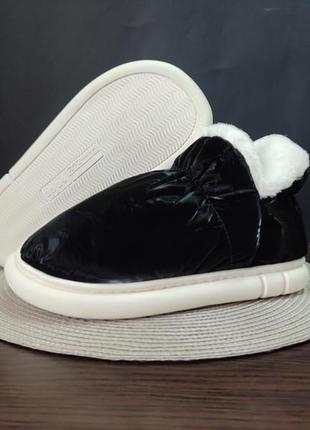 Черные теплые слипоны ботинки угги мокасины тапки на меху3 фото