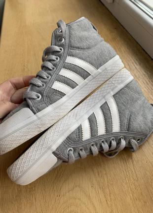 Высокие кеды сникерсы adidas 36, 37 р4 фото