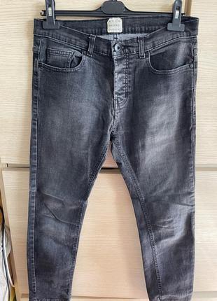 Серые джинсы denim co scinny, размер 32