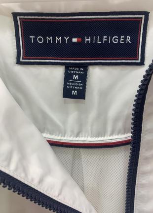 Куртка ветровка tommy hilfiger оригинал7 фото