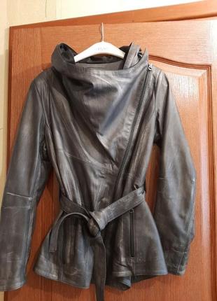 Крутейшая куртка из натуральной кожи ,под vintage, italy2 фото