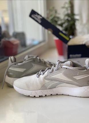Кроссовки Черные спортивные брюки с трусиками reebok Aztec раз