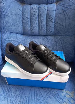 Женские кожанные черные кроссовки  adidas stan smith