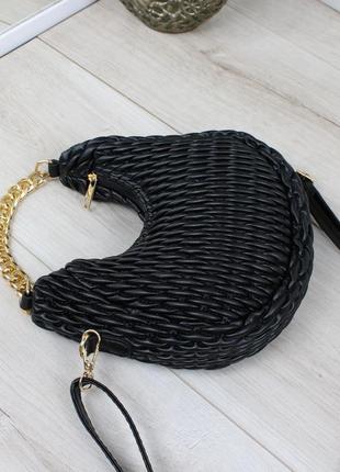 Маленькая стильная сумочка