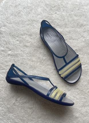Босоніжки crocs isabella sandal iconic comfort w6 cині