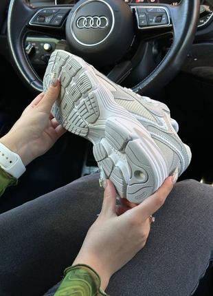 Демисезонные серые кроссовки adidas astir сірі жіночі кросівки adidas astir адідас кросівки3 фото