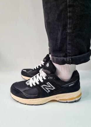 New balance 2002r black beige