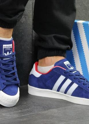 Чоловічі кросівки  adidas la marque