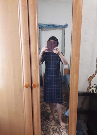 Вовняна сукня