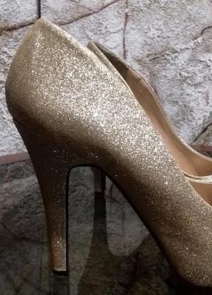 Туфли - босоножки золотые для золушки4 фото