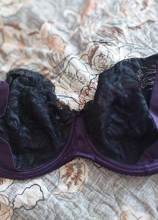 Бюстгальтер