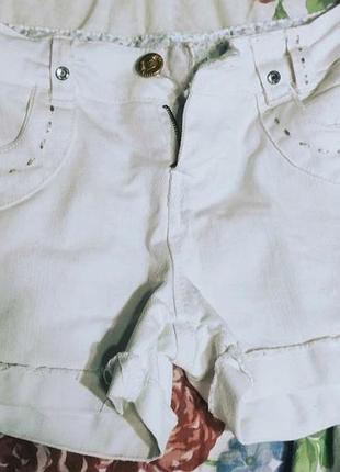 Шорты женские короткие