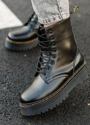 Ботинки из глянцевой кожи dr.martens jadon с мехом/осень/зима/весна😍1 фото