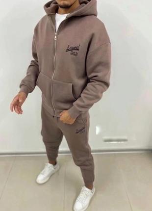 Спортивний костюм