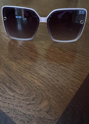 Сонцезахисні окуляри "gucci"7 фото