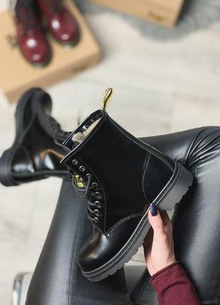 Глянцевые ботинки dr martens black mono с теплым мехом /осень/зима/весна😍2 фото