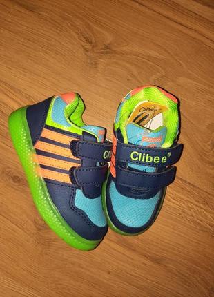 Кроссовки для мальчика