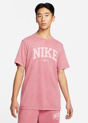 Футболка nike sportswear essential arch tee